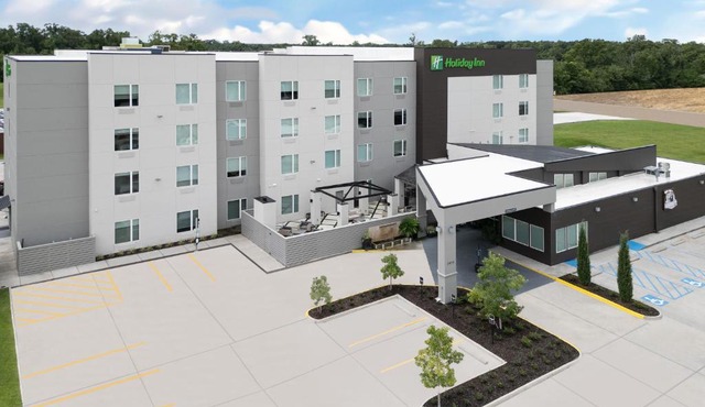 Holiday Inn Gonzales by IHG