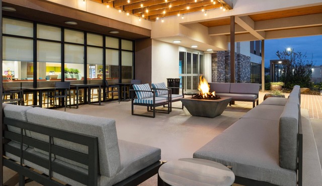 Home2 Suites by Hilton Alexandria