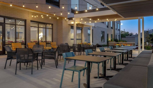 Home2 Suites By Hilton Sheboygan