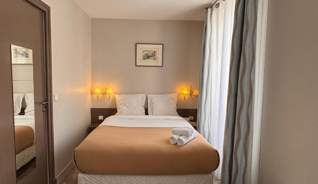Hotel Paris Vesinet-LogisHotels et Domaine Evenementiel