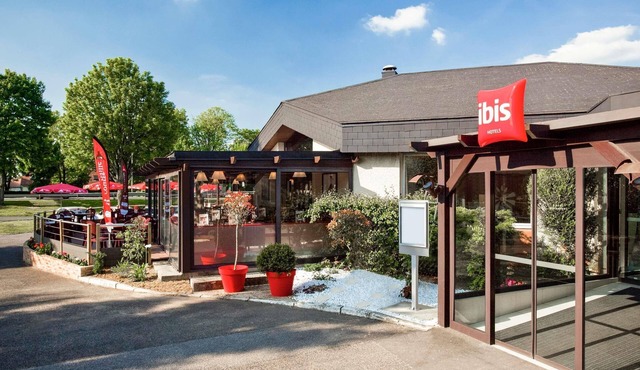 ibis Senlis