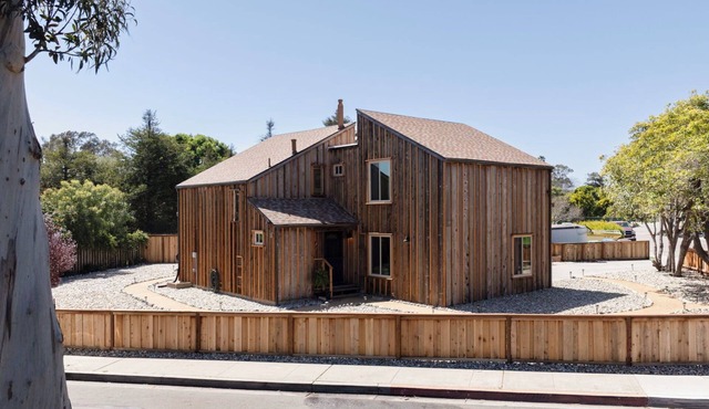 Iconic Beach House: Stay at the Love Cottage, Crafted for the Beach Boys 1976