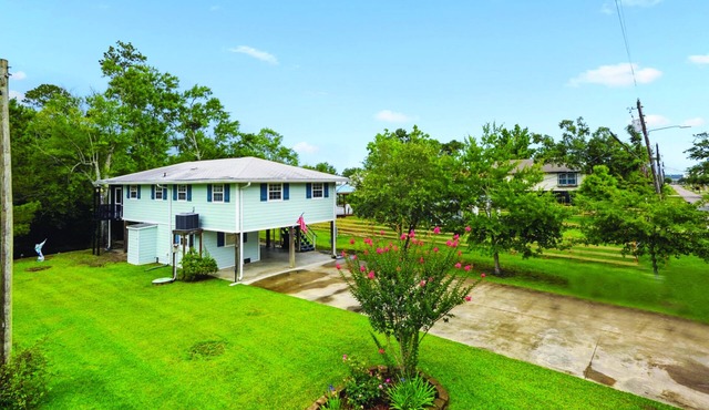 Isle Be Back - Pet Friendly Waterfront Camp 3Br 1.5Ba