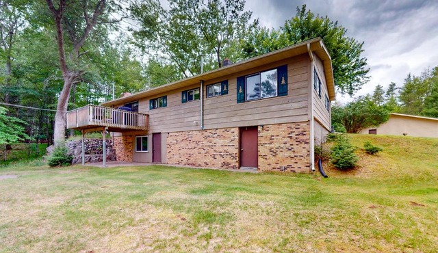 Johnson Lake Retreat