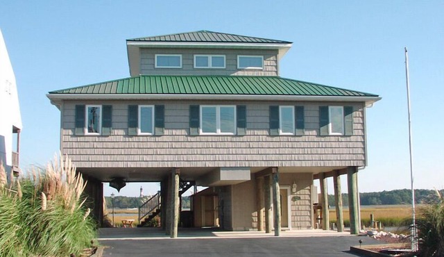 Kambarn Place | Waterfront Home w/Private Deep-Water Dock & Assateague Views