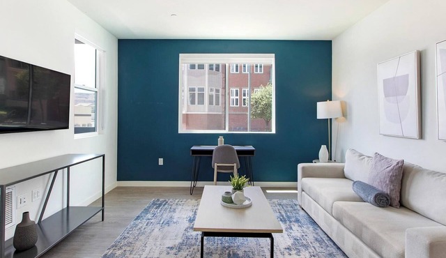 Landing | Amazing 2BD, Rooftop Lounge, Pool
