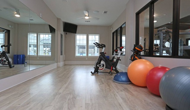 Landing at Park Rowe Village at Perkins Rowe - 1 Bedroom in Oak Hills Place