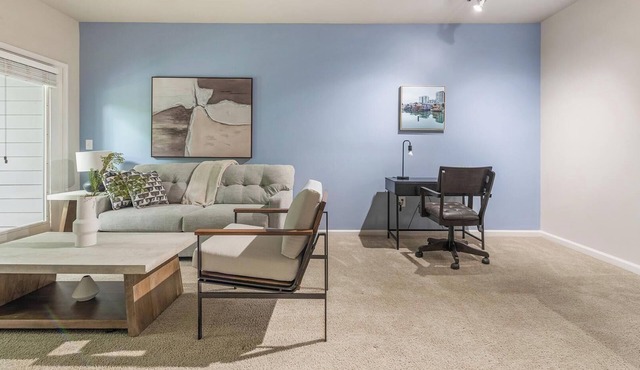 Landing | Incredible 1BD, Gym, Pool