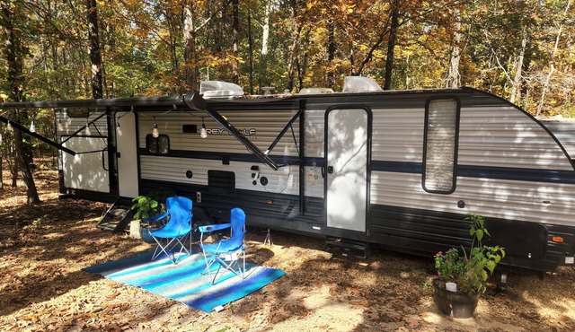 Large RV in Beautiful, Natural Setting!