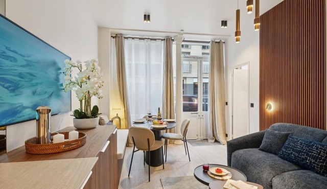 Lavie Maison - Suite Eiffel Balnéo