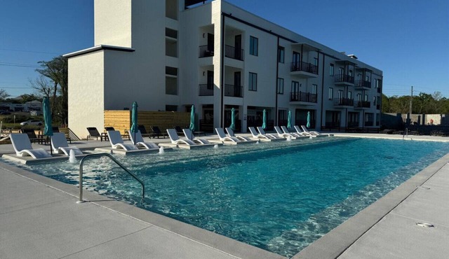 Let's Go Swimming! 1Bedroom Private Condo!