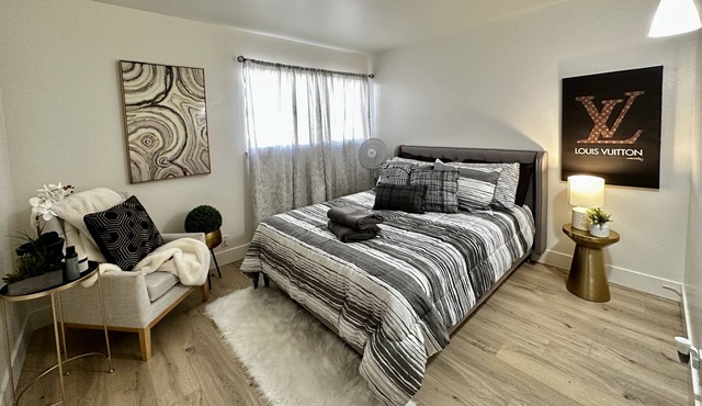 Luxurious Apartment