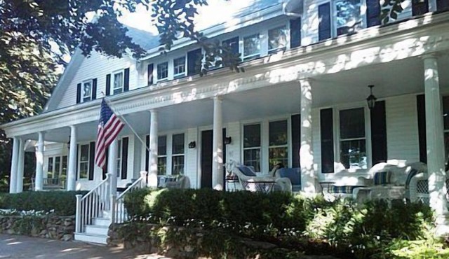 Luxury Shoreby Hill Residence August 22-29 2026. Now Booking Summer 2027