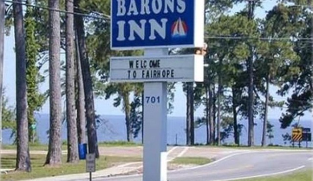 Magnolia Beach Inn - Fairhope