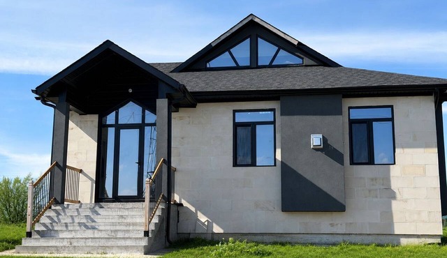 Modern Countryside Retreat | Near Rice Lake