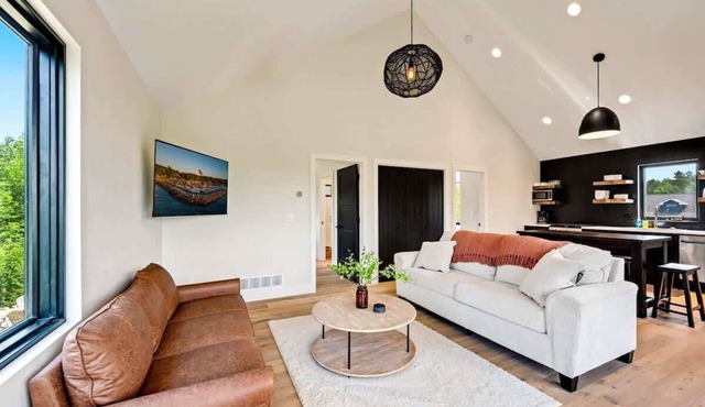 Modern Loft Suite · Walk to Downtown Egg Harbor