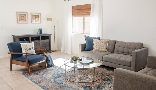Modern, Serene, & Spacious Southwest Retreat