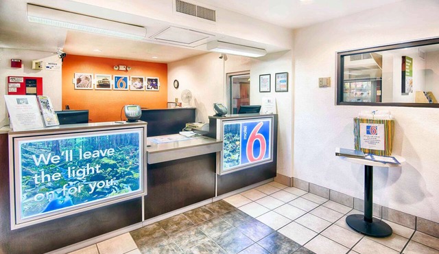 Motel 6 Mammoth Lakes, CA