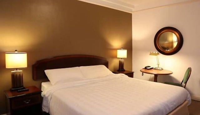 Nash Hotel