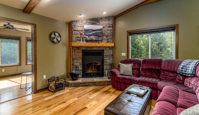 * New home w/ wood fireplace, tucked in peaceful woods centrally located !