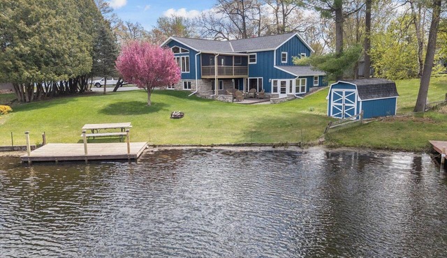 NEW! New! New! The Island House at Lake Iola