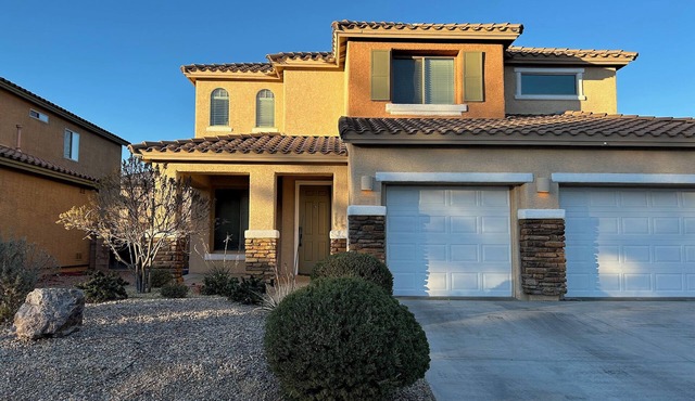 New Spacious Star Valley 5-bedroom home