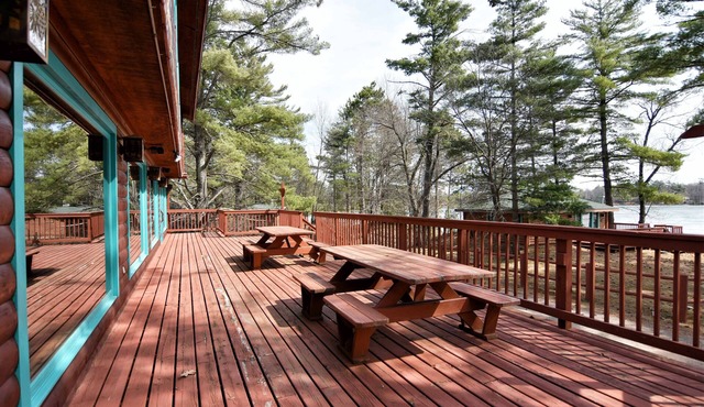 Newly renovated large space - great for groups