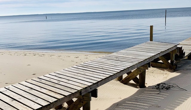 Ocean Springs Beach Front Property with Breathtaking Views of the Gulf!