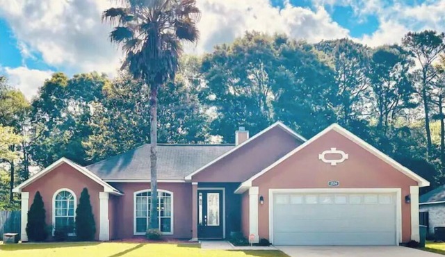 Ocean Springs Getaway Vacation Home