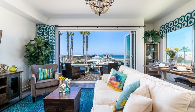 Ocean View 3 Bedrooms Condo, just steps from the park, pier & water!
