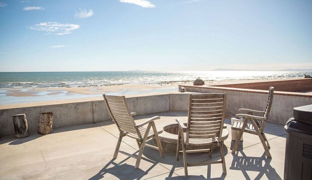 Oceanfront At Faria Beach- The Salt Bungalow
