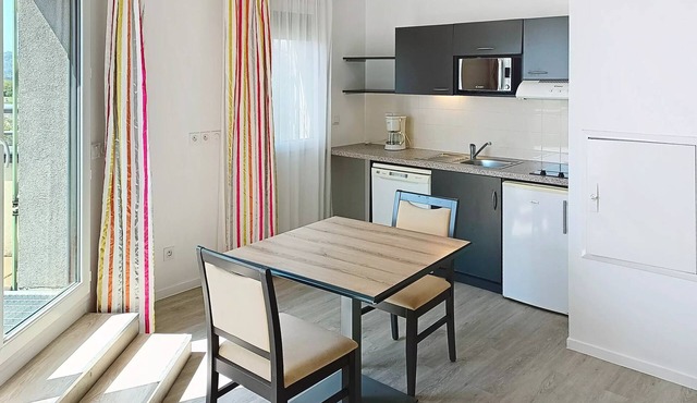 One-Bedroom Studio for 2 People - Terrace