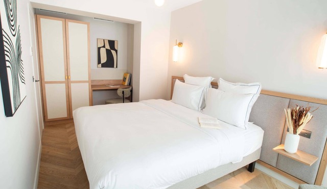 Opera - One Bedroom in Paris