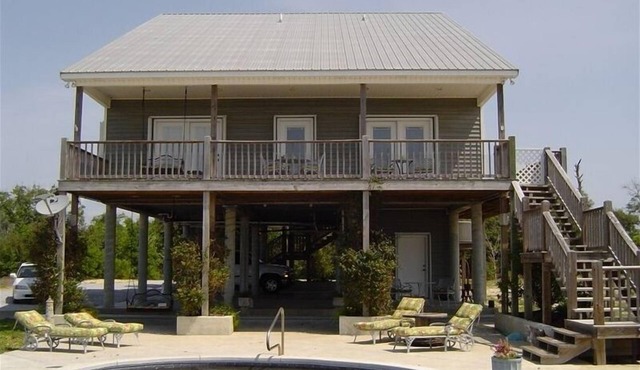 OUR BEACHES ARE OPEN! Private Beachfront Casual Home Custom Salt Water Pool