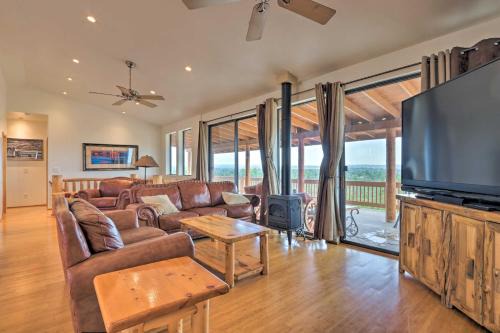 Overgaard Cabin w/Pool Table & Incredible View