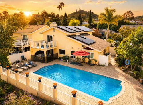 Panoramic Canyon Views Villa & Sparkling Backyard Pool