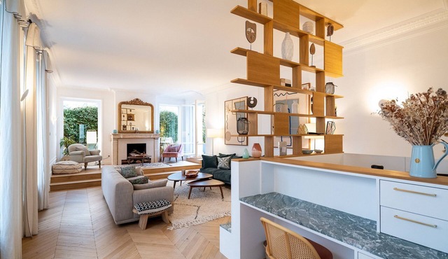 Par032 - Luxury apartment with terrace in Paris 17