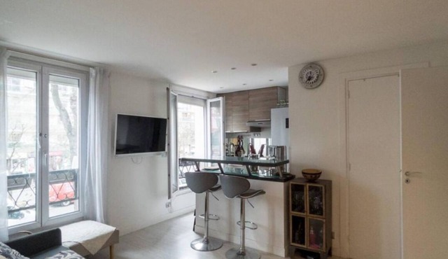 Paris20 2 rooms terrace+parking February25 Civil lease or mobility from 1to11 months