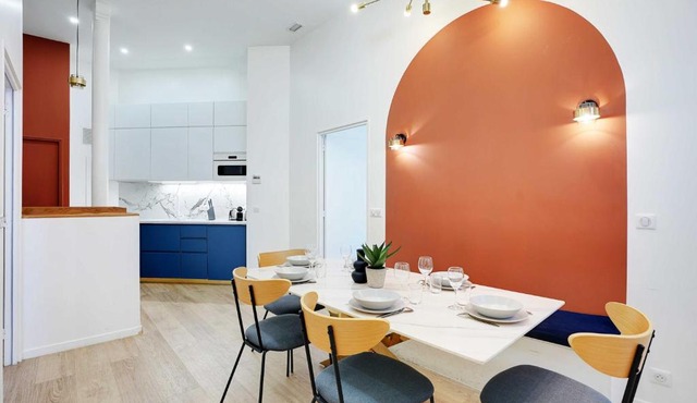 Parisian stay close to Montmartre - 2BR 8P