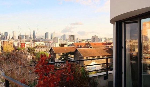 Penthouse 100m2 with terrace & 360 view of La Défense