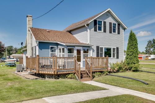 Pet Friendly Merrillan Home w/ATV Trail Access!