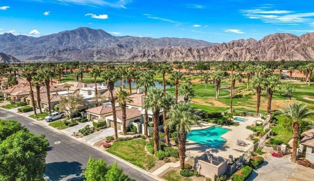 PGA West | Panoramic Golf Course & Mountain Views | Pet-Friendly Gated Courtyard