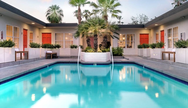 Poolside King + Private Patio | Old Las Palmas | The Weekend