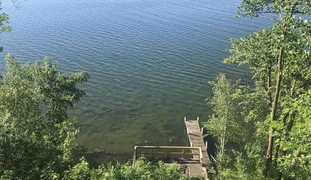 Prime Latoka 165 ft Lakeshore 2 acres with boat dock total remodel