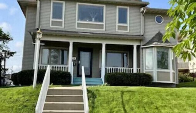 Private 2BR Entire Main Floor Unit Step to Mayo Clinic 518A