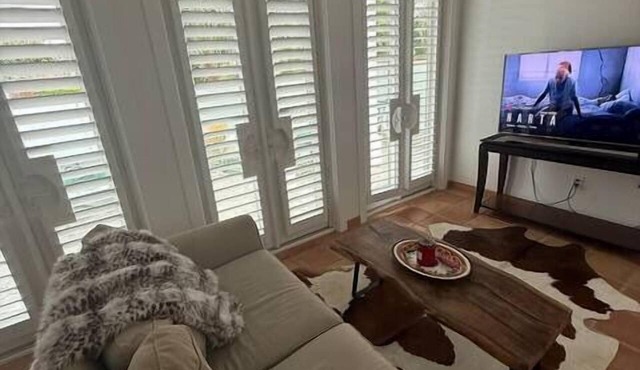 Private Encinitas Casita & Patio