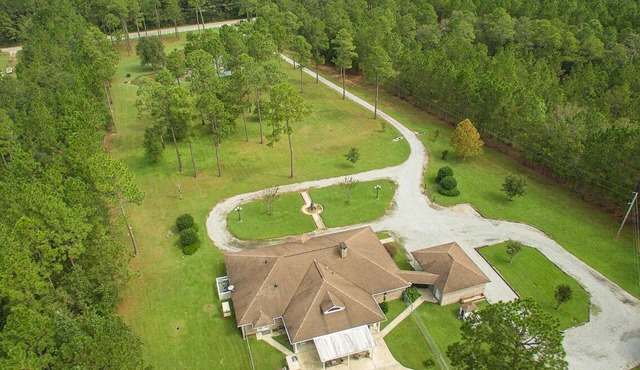 Private Estate! Getaway w priv pool nhot tub. Secluded yet 15 min to beachcasino