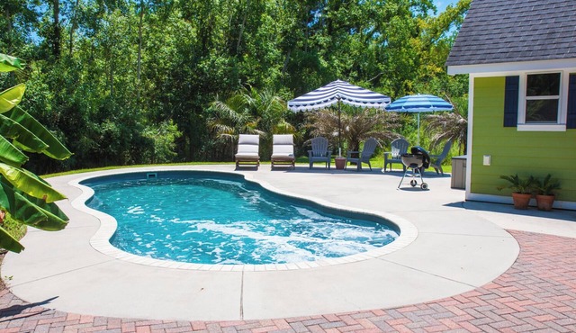 Private Oasis with Pool & Fire Pit