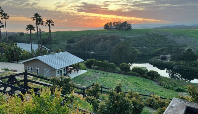 Private Ranch with amazing ocean and mountain views, 20 min from downtown SB