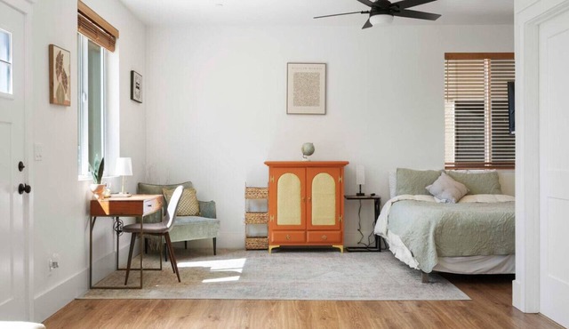 * Private Studio | Cozy Vibes + Relaxing Oasis *